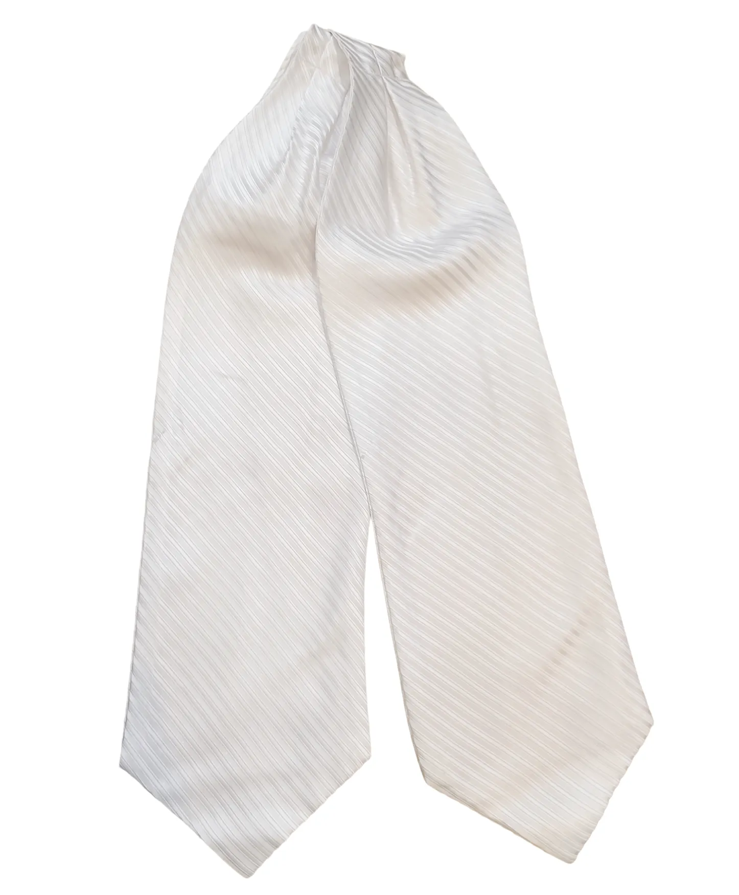 Ascot Set with two Tone Color