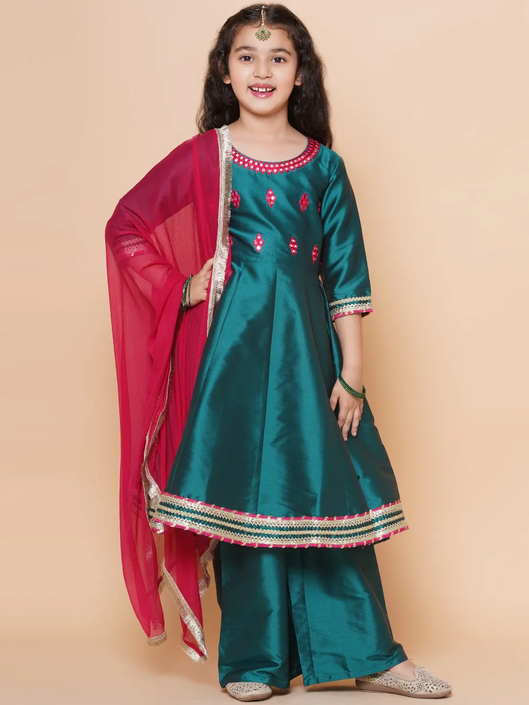 Girls Green Embroidered Round neck Flared Aanarkali Kurta with Palazzos With Dupatta