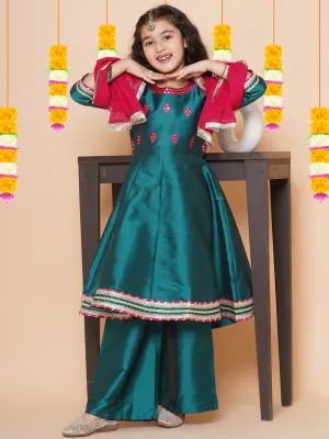 Girls Green Embroidered Round neck Flared Aanarkali Kurta with Palazzos With Dupatta