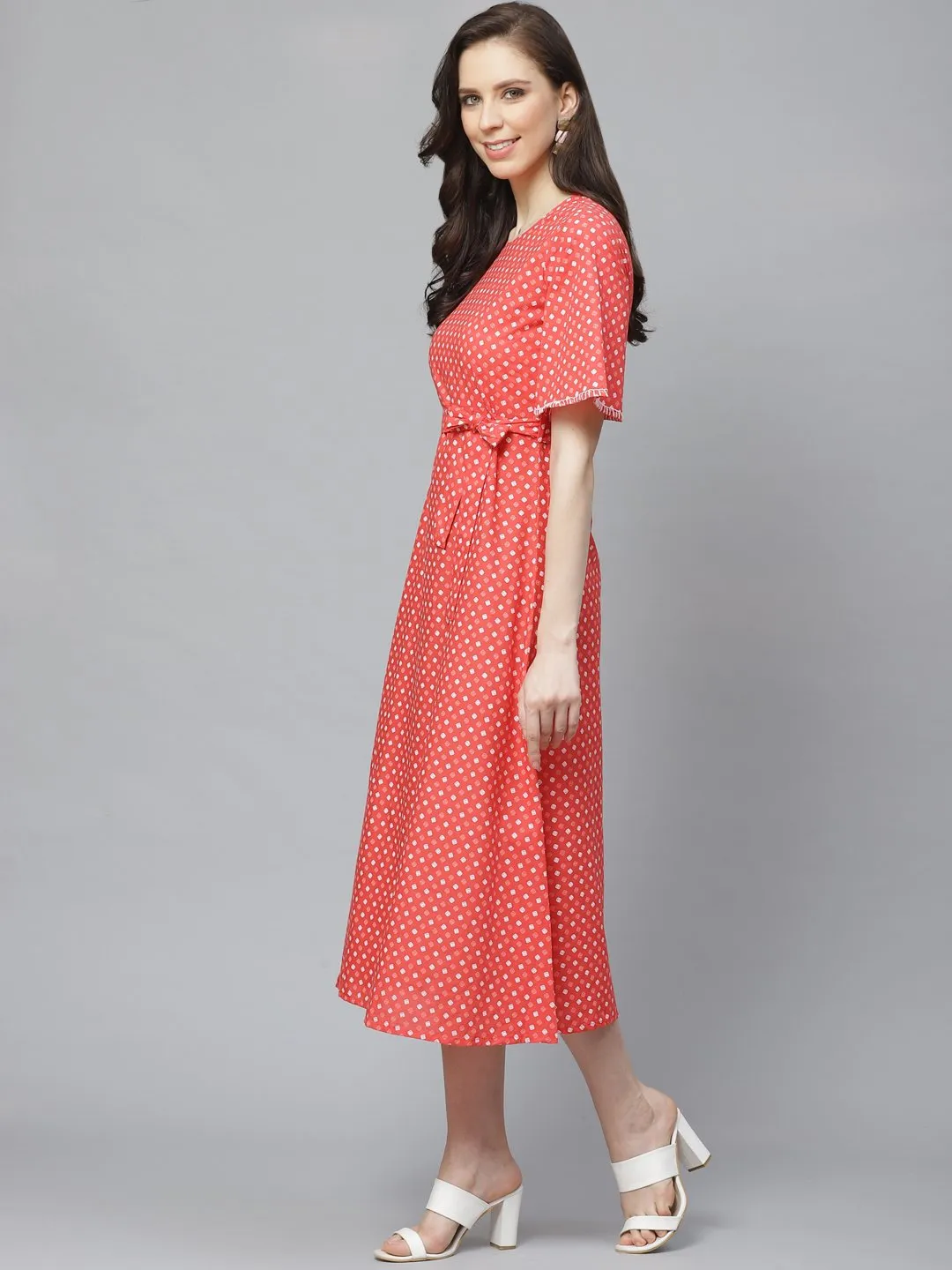 Women Peach Floral Printed Round Neck Cotton Fit And Flare Dress